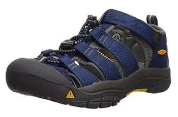 Best Comfortable Sandals for Walking (2025 Picks)